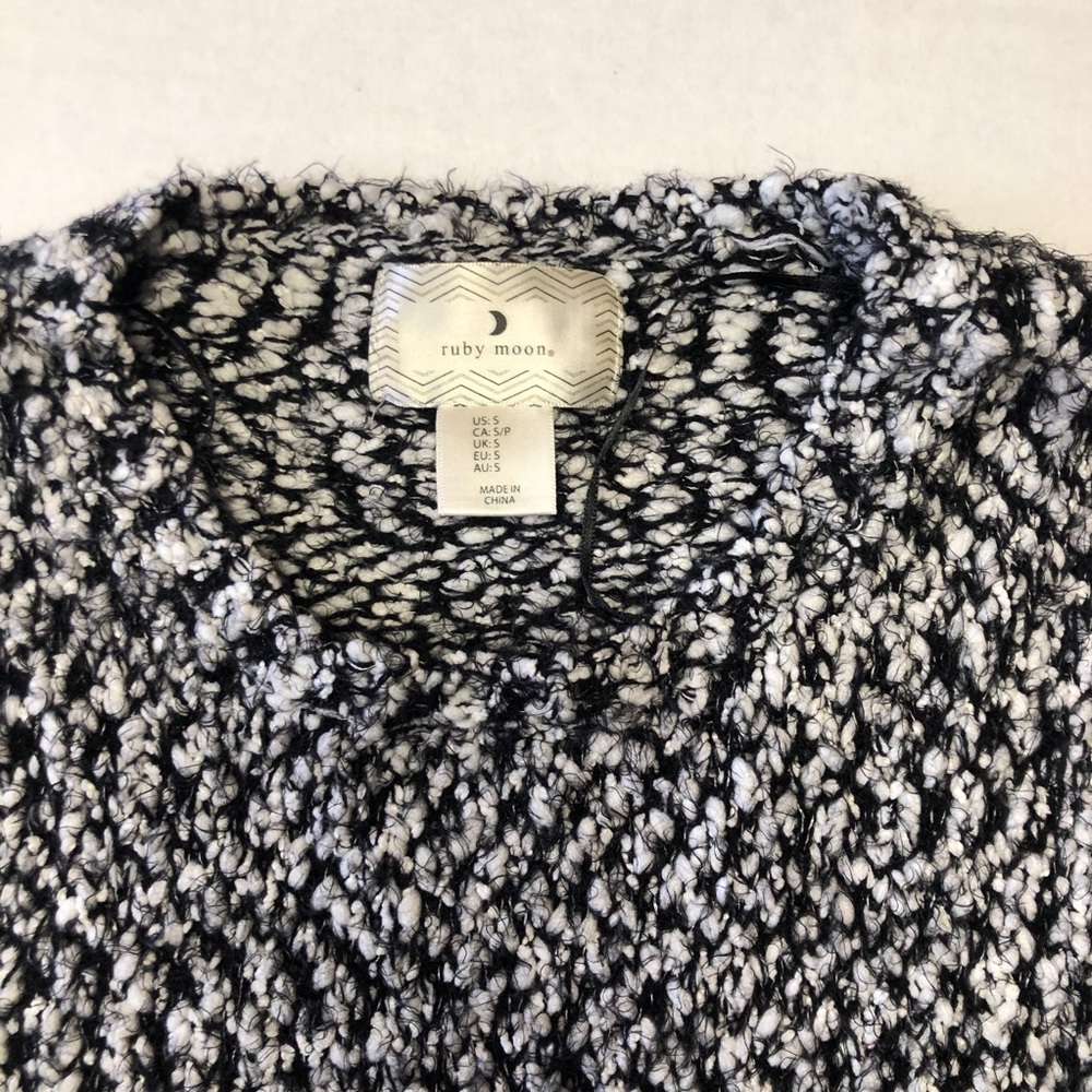 Ruby Moon Black Sweater - Picture 2 of 3